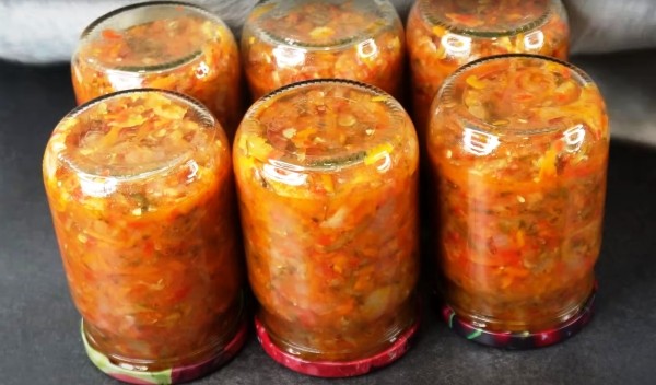 Необычно и вкусно: простой рецепт огуречной икры на зиму! Переросшие огурцы больше не выкидываю