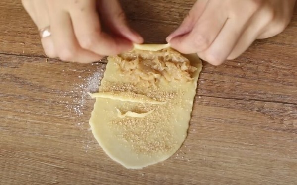 Печенье «Яблочный штрудель». Невероятно вкусно: хрупкое нежное тесто и много сочной начинки!