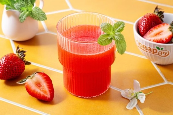 Клубничный сок