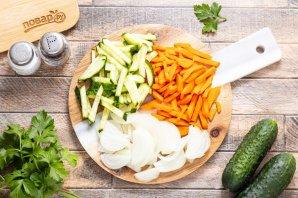 Салат из капусты и огурцов на зиму