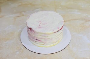Торт "Молочная девочка" с вишней