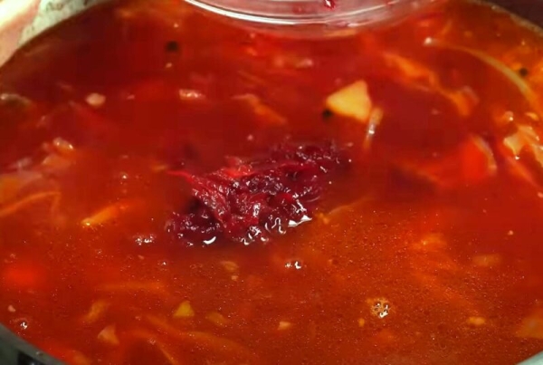 Борщ зимой за 15 минут. Главная заготовка на каждый год — готовьте побольше! Борщ зимой за 15 минут. Главная заготовка на каждый год — готовьте побольше!