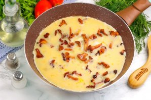 Омлет с лисичками Омлет с лисичками