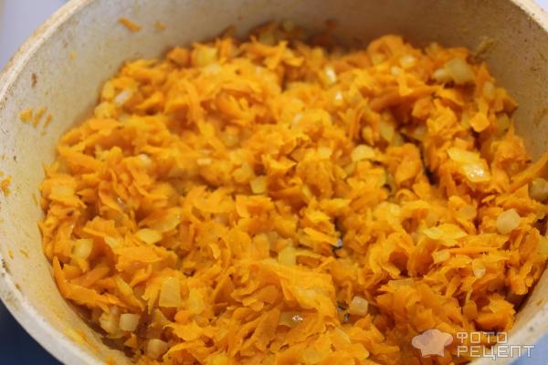 Рецепт: Суп из рыбной консервы - С сыром плавленым