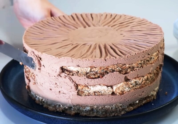 Вкуснее самых известных десертов. Ореховый торт без муки: простой и бюджетный рецепт!