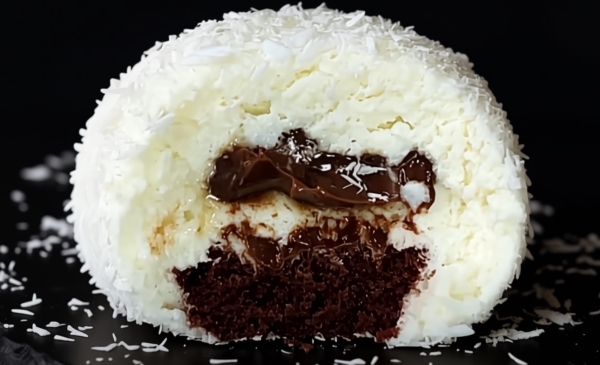 Вкус зимней сказки: рецепт десерта «Белый снег», который создаст неповторимую праздничную атмосферу Вкус зимней сказки: рецепт десерта «Белый снег», который создаст неповторимую праздничную атмосферу