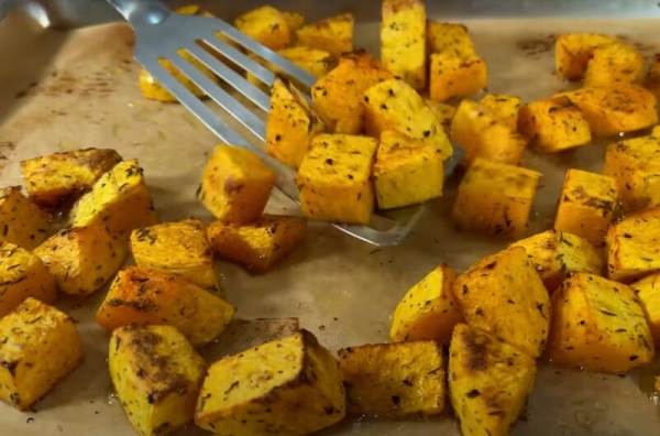 Тыква, которую вы еще не пробовали: секретный соус и сырная корочка, превращающие простой ужин в шедевр