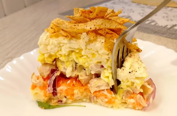 «Хрустящая Корона» — вкуснейший салат на Новогодний праздничный стол! Впечатлит даже искушенных гурманов