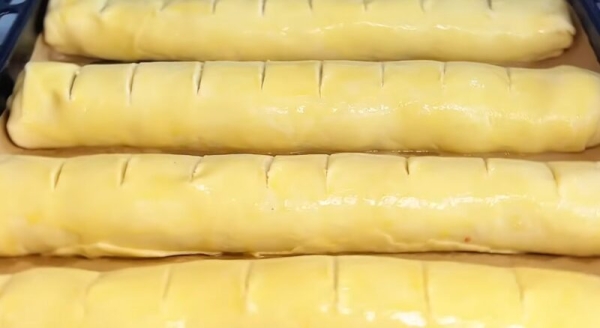 Можно угостить сразу всю родню! Сочные мясные рулеты на праздник или каждый день: просто и очень вкусно