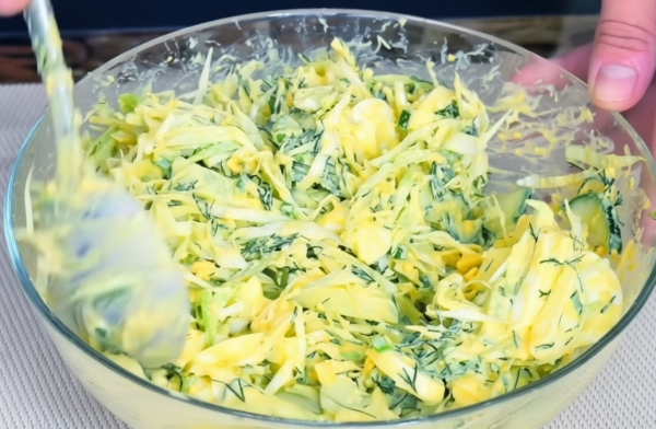 «Подснежник» — любимый салат с капустой всей моей семьи! Вкуснее не придумать