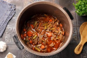 Азу по-татарски в мультиварке Азу по-татарски в мультиварке