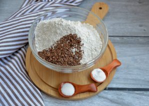 Бездрожжевой хлеб из цельнозерновой муки Бездрожжевой хлеб из цельнозерновой муки