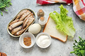 Бутерброды со шпротами