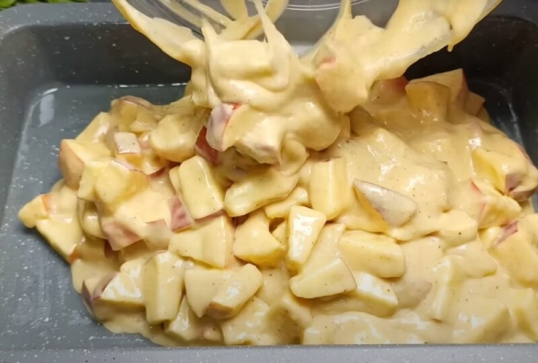 Секрет бабушкиного пирога: больше яблок, меньше теста — и результат, от которого все в восторге! Секрет бабушкиного пирога: больше яблок, меньше теста — и результат, от которого все в восторге!