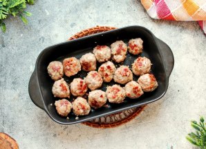 Мясные фрикадельки