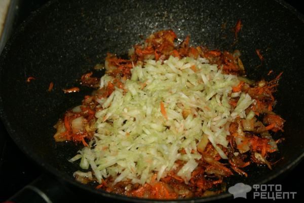 Рецепт: Суп свекольный - с консервированной фасолью