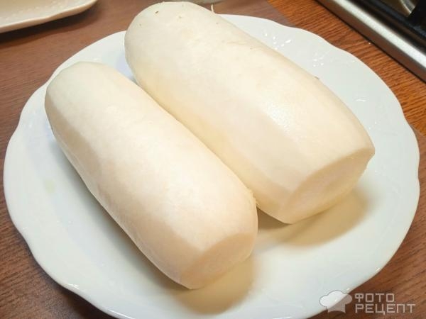 Рецепт: Закуска из дайкона - с сыром и чесноком