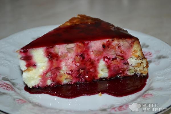 Рецепт: Запеканка творожно-фруктовая - С изюмом, тыквенными семечками и сиропом из смородины Рецепт: Запеканка творожно-фруктовая - С изюмом, тыквенными семечками и сиропом из смородины