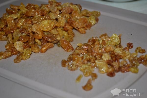 Рецепт: Запеканка творожно-фруктовая - С изюмом, тыквенными семечками и сиропом из смородины Рецепт: Запеканка творожно-фруктовая - С изюмом, тыквенными семечками и сиропом из смородины