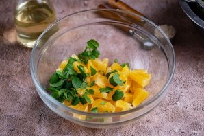 Салат с курицей и рукколой Салат с курицей и рукколой