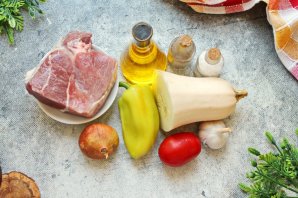 Свинина с кабачками и помидорами Свинина с кабачками и помидорами