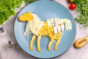 Сырная нарезка на год Лошади Сырная нарезка на год Лошади