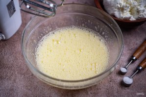 Творожная запеканка на сковороде