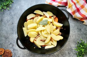 Жаркое по-деревенски Жаркое по-деревенски