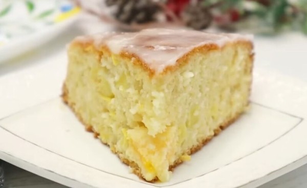 Самая нежная «Шарлотка» со сказочным вкусом. Готовлю уже 3 дня и не надоедает! Самая нежная «Шарлотка» со сказочным вкусом. Готовлю уже 3 дня и не надоедает!