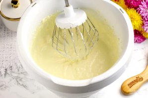 Бисквитный торт с кремом из сгущенки Бисквитный торт с кремом из сгущенки