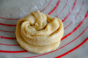 Домашние булочки с сахаром