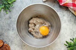 Фаршированная курица в духовке