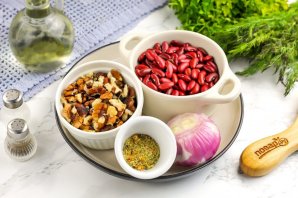 Фасоль с орехами Фасоль с орехами