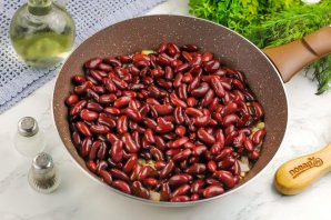 Фасоль с орехами Фасоль с орехами