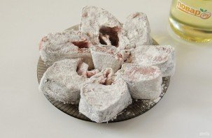 Горбуша в сметане на сковороде