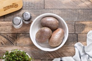 Картофельные чипсы в духовке без масла