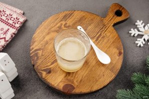 Новогодний печеночный торт