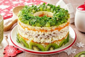 Новогодний салат "Нефритовый браслет"