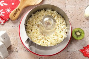 Новогодний салат "Нефритовый браслет"