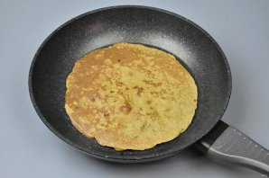 Печеночный торт из говяжьей печени Печеночный торт из говяжьей печени