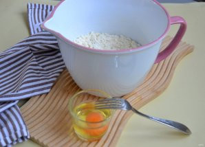 Пирог с сыром и луком-порей