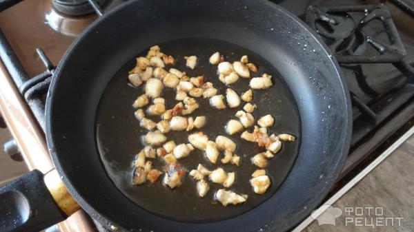 Рецепт: Баклажаны с выжарками - Очень сытно и вкусно.