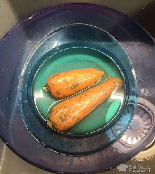 Рецепт: Морковный салат - Слайсами по-азиатски с кунжутом