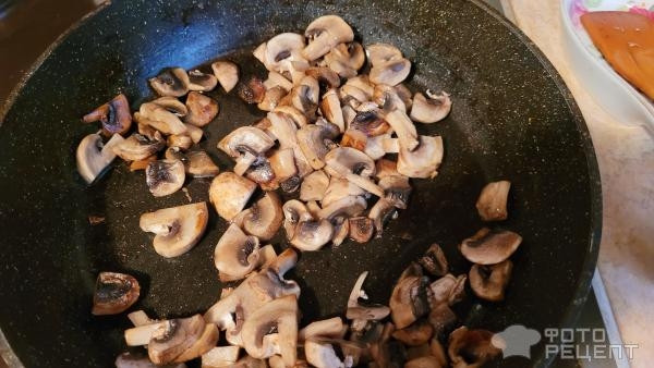 Рецепт: Жареные кабачки в грибном соусе - ароматное блюдо в духовке