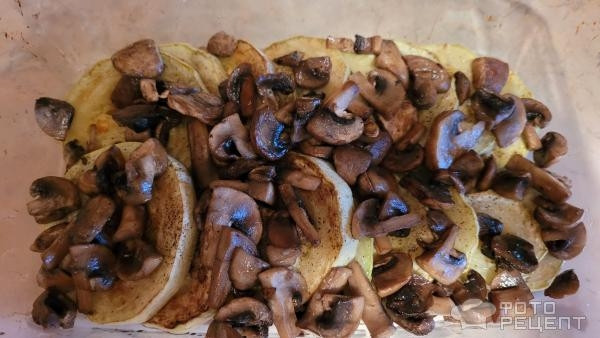 Рецепт: Жареные кабачки в грибном соусе - ароматное блюдо в духовке