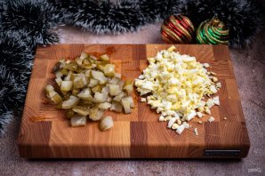 Салат "Оливье" новогодний Салат "Оливье" новогодний