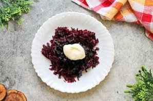 Свекла с черносливом Свекла с черносливом