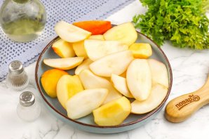 Утка с яблоками в рукаве Утка с яблоками в рукаве