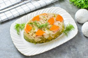 Заливное из курицы с желатином