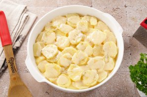 Запеканка из кабачков с картошкой и фаршем в духовке